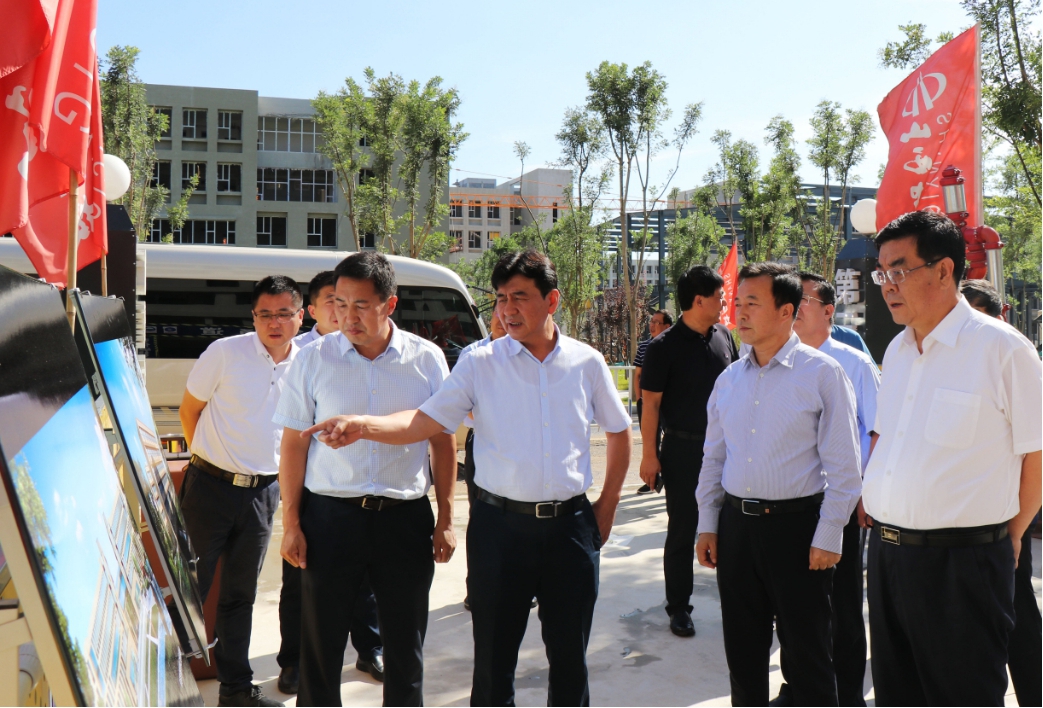 晋中市委书记赵建平调研山西职教港项目门徒娱乐情况